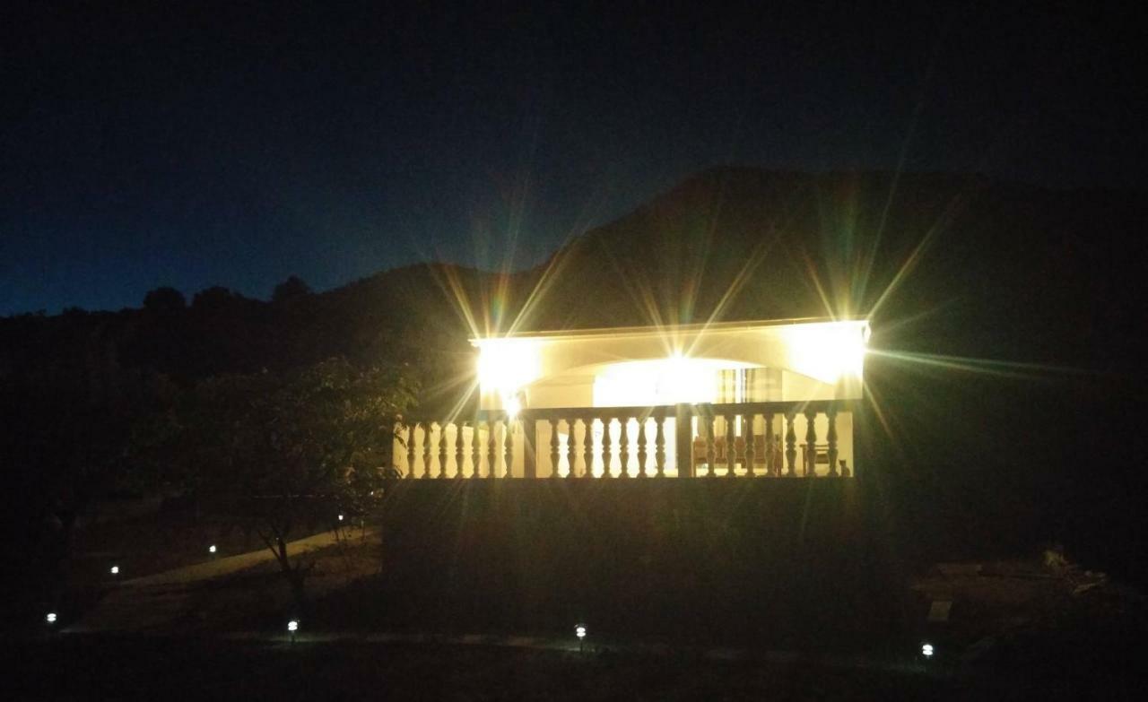 시베니크 The Garden Of Elais 빌라 외부 사진